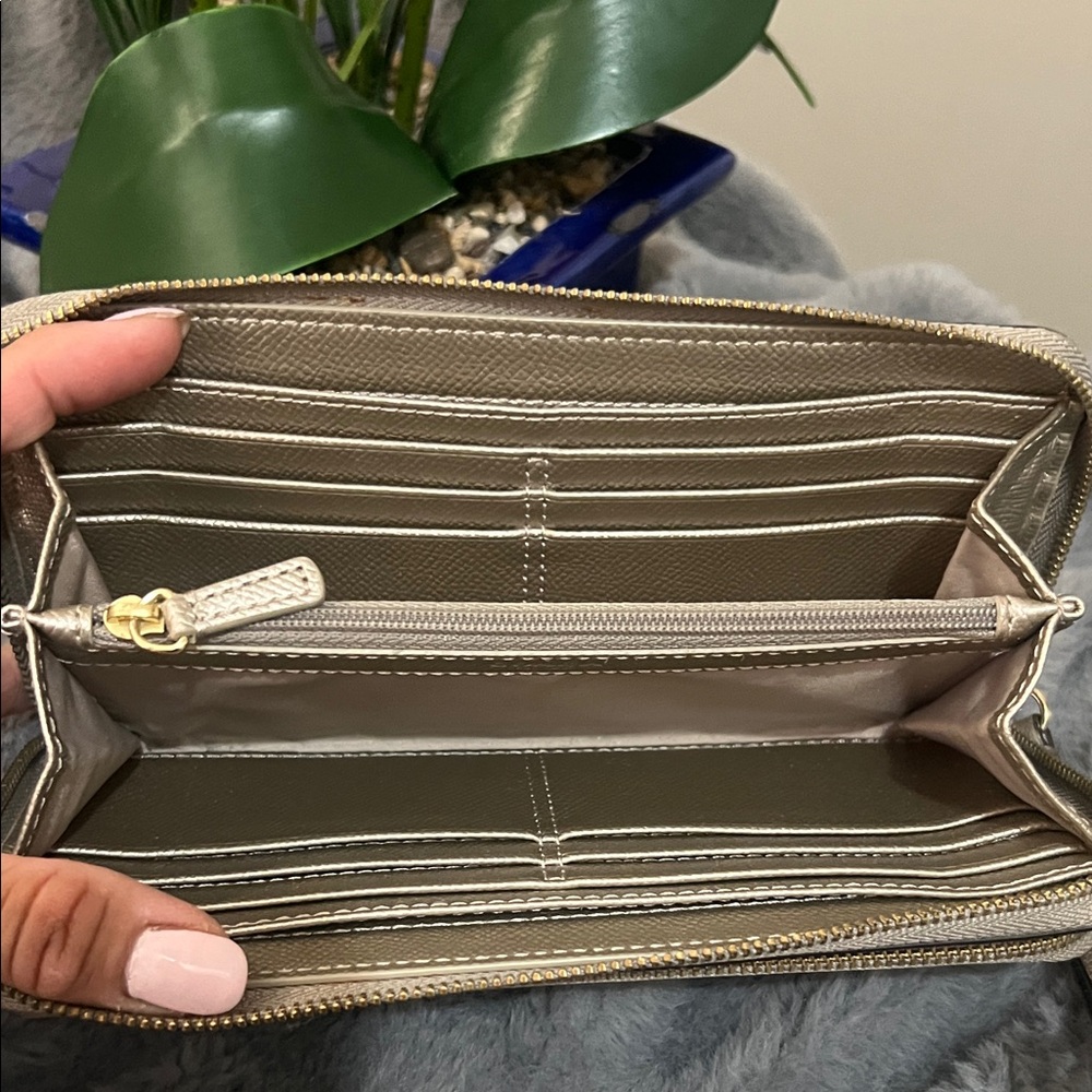 Coach Metallic Pewter Leather Wristlet Clutch - Picture 5 of 10